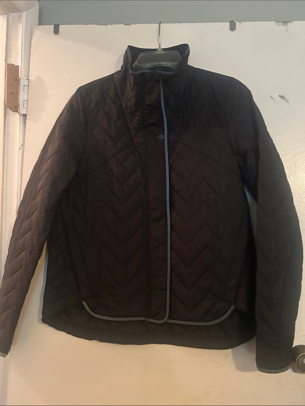 Women Quilted Lightweight Jacket - Black